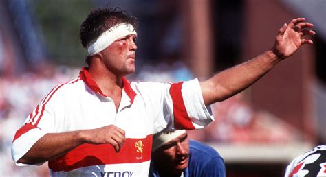 Former Bok lock Hannes Strydom dies in tragic car accident.